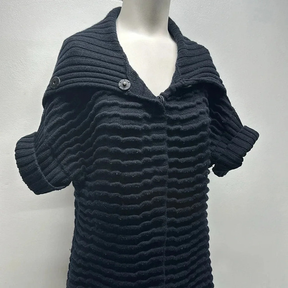 Lafayette 148 Cardigan Sweater Short Sleeve Merino Wool Knit Black Size Medium - Picture 2 of 10